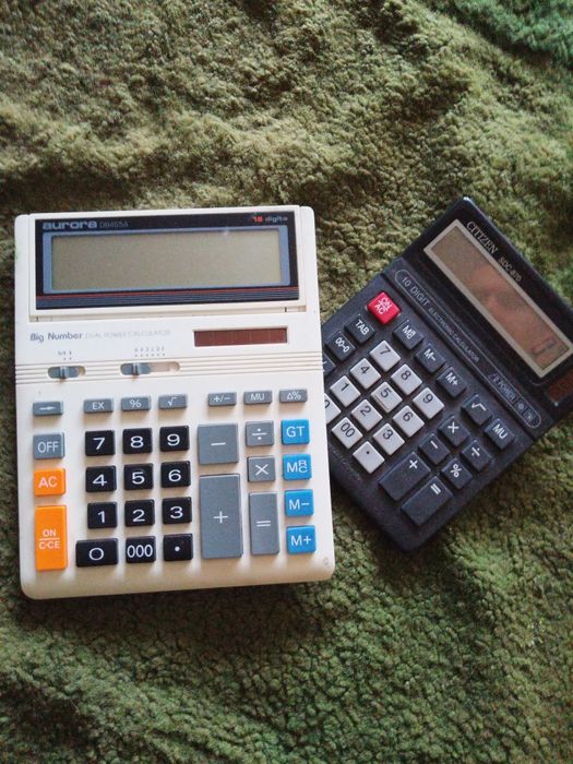 Калькуляторы 2 шт
