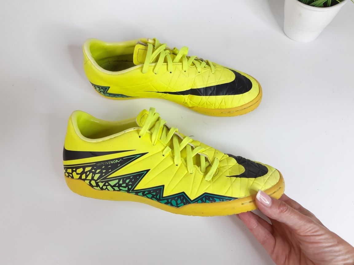 футзалки, сороконіжки  Nike hypervenom  оригінал