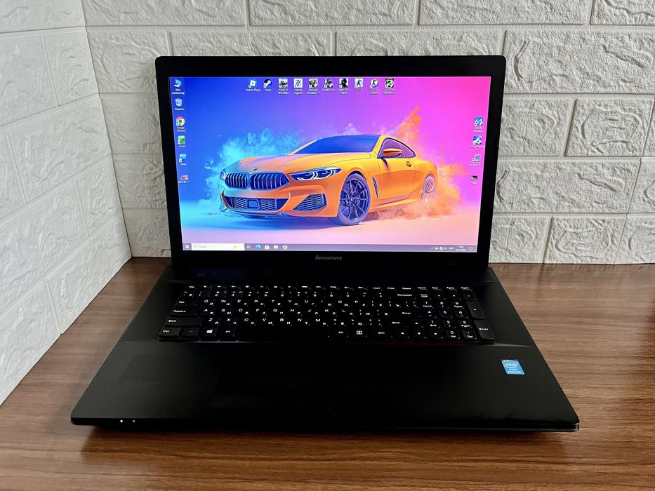Lenovo с большим экраном 17” + SSD + игры + комплект