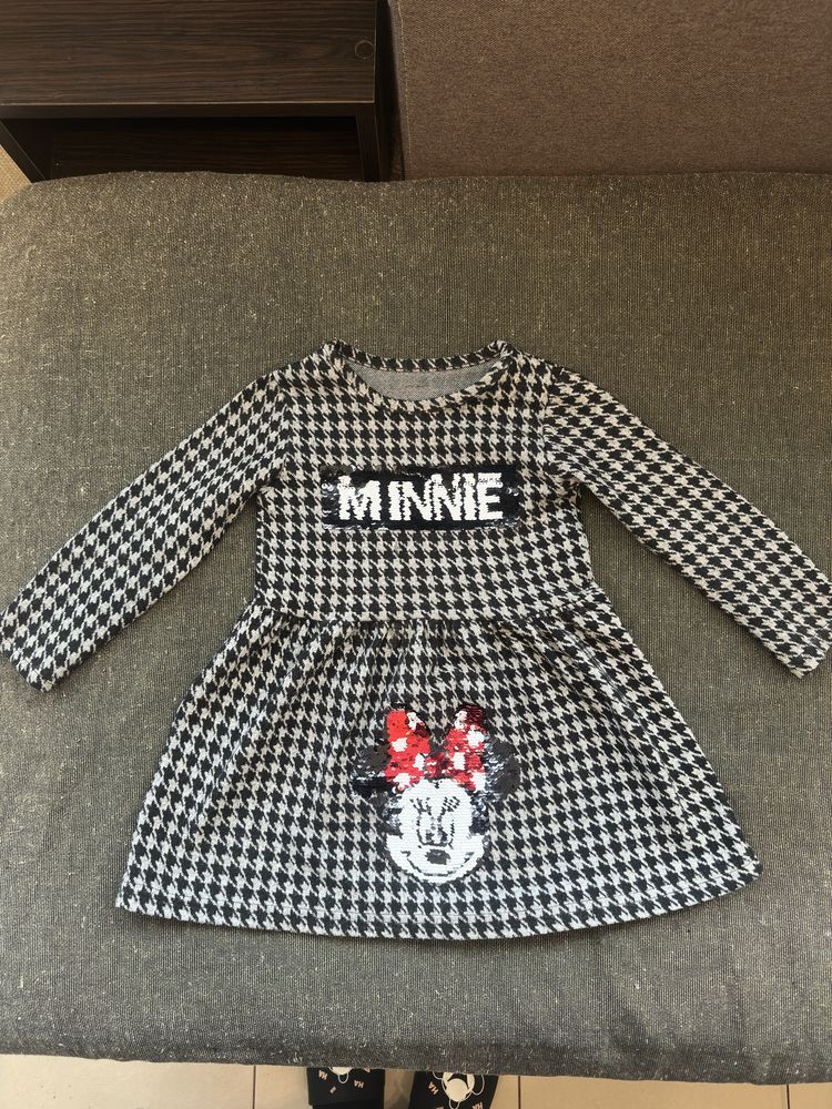 Продам платтячка на дівчинку з Minnie Mouse на 3-4 рочки