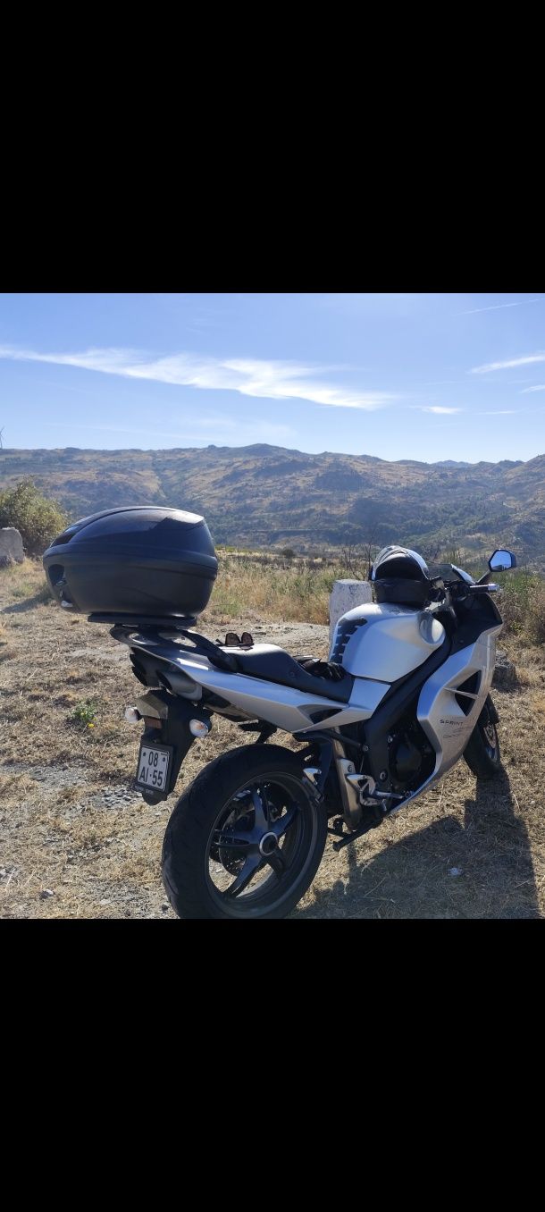 Triumph st  como nova