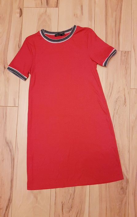 Sukienka r. XS Berhska