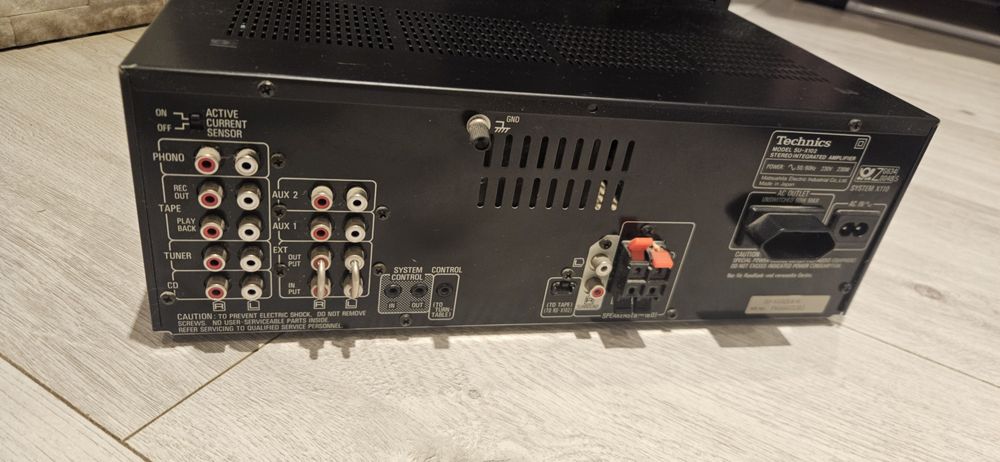 Zestaw Technics + JBL Subwoofer aktywny