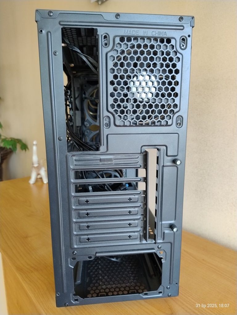 Obudowa SilentiumPC Signum SG1X TG RGB