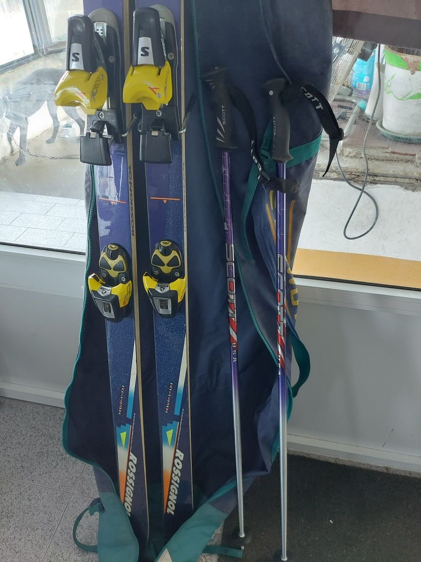 Vendo skis pouco usados salomon 175 cm