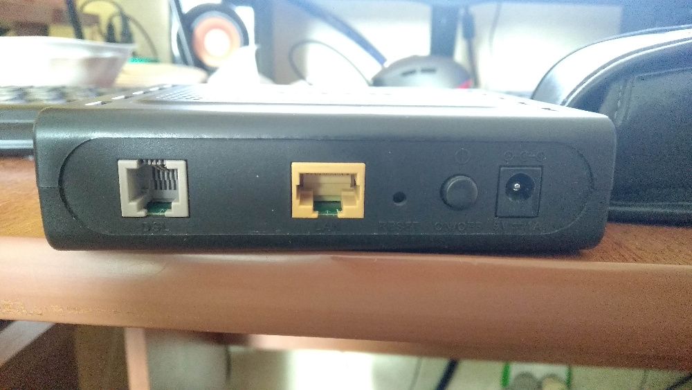 ADSL Роутер(маршрутизатор) D-Link DSL-2500U на запчасти