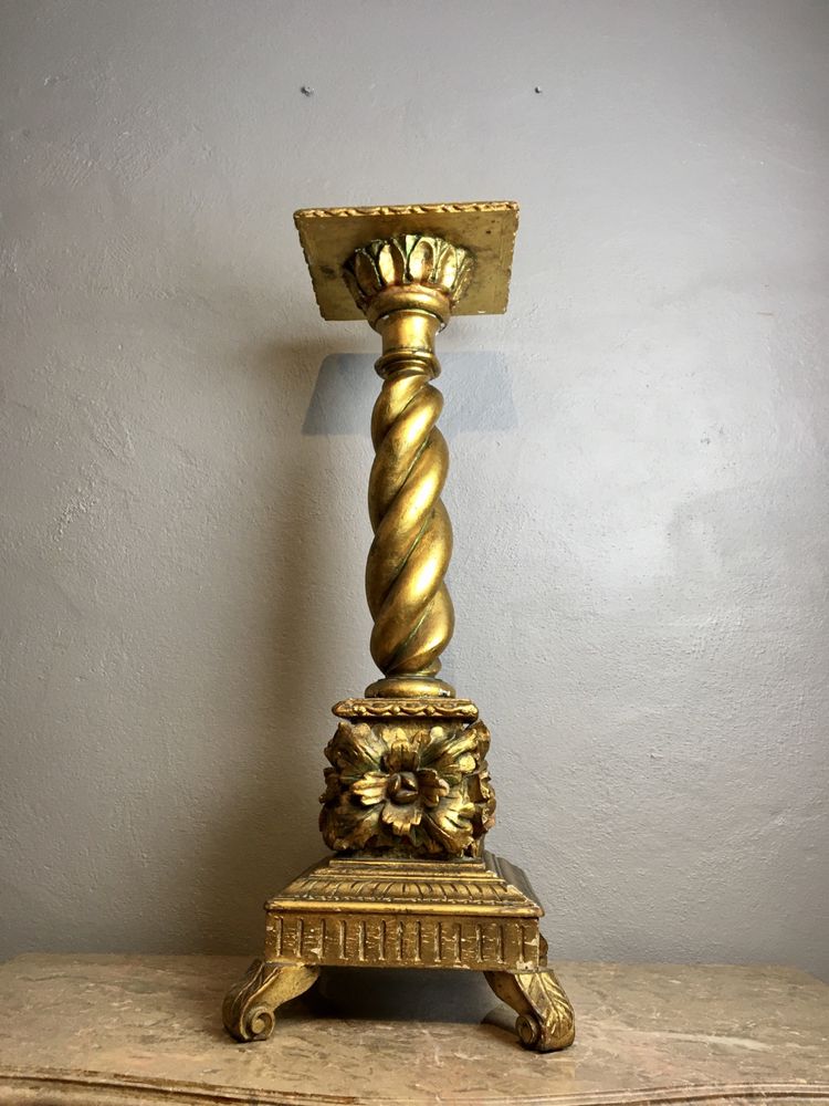Coluna em talha dourada antiga trabalhada