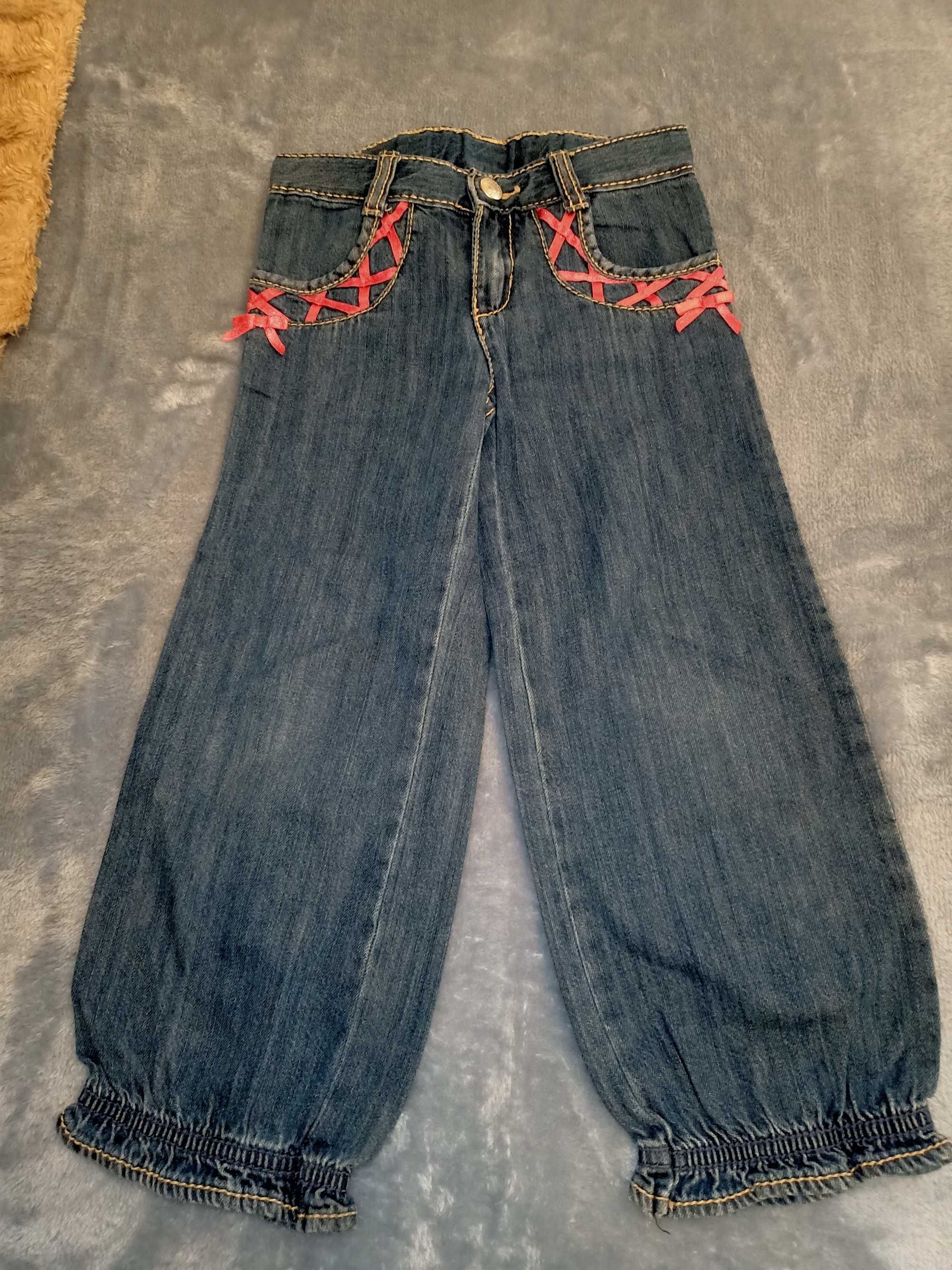 Продам джинсы 152,134 ,штаны для девочки 2-6