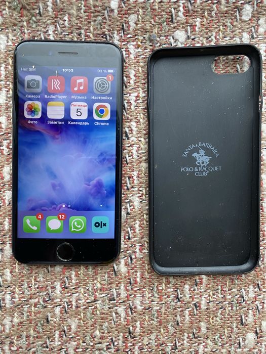 Iphone 7 32 gb neverlock. АКБ 88%.