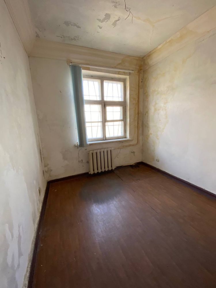 Продам 3к квартиру в центрі