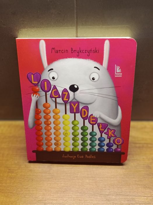 Liczydełko . Wydawnictwo literatura