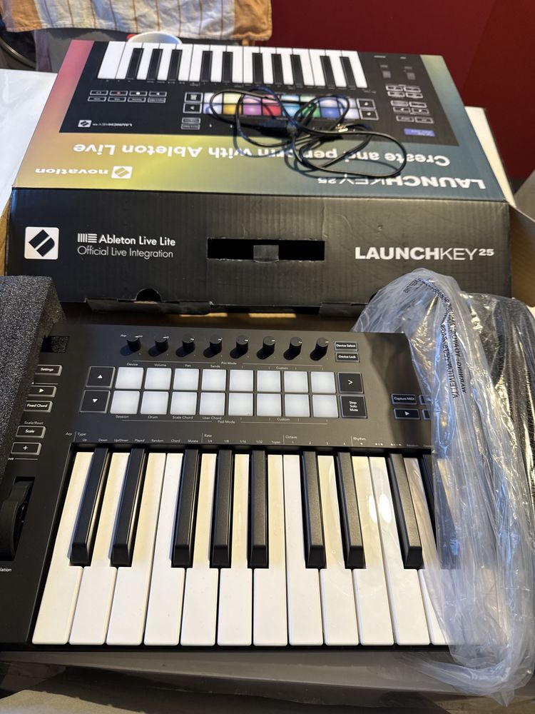 Lunchkey 25 novation