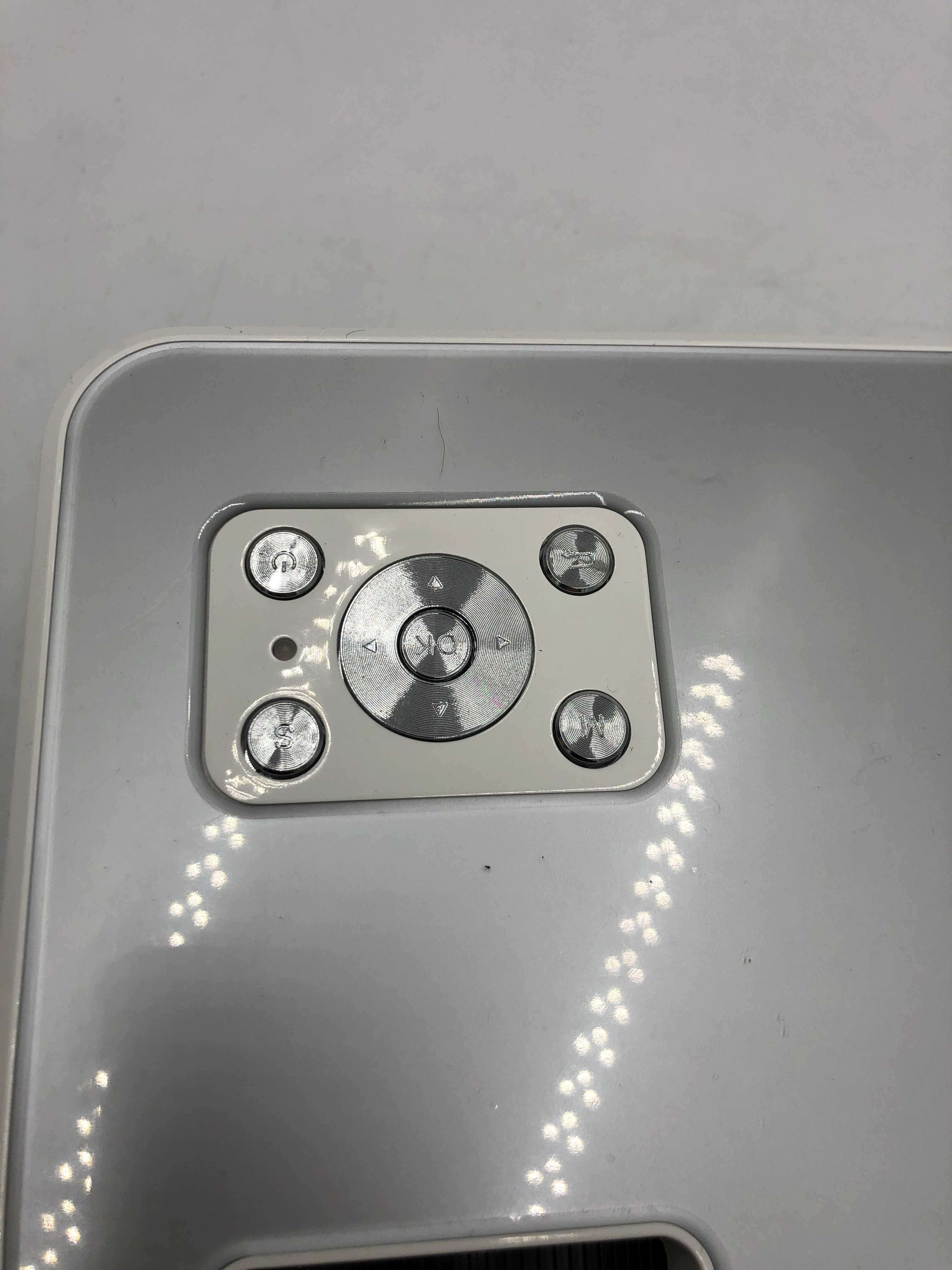 Projektor Kruger&Matz LED V-LED10