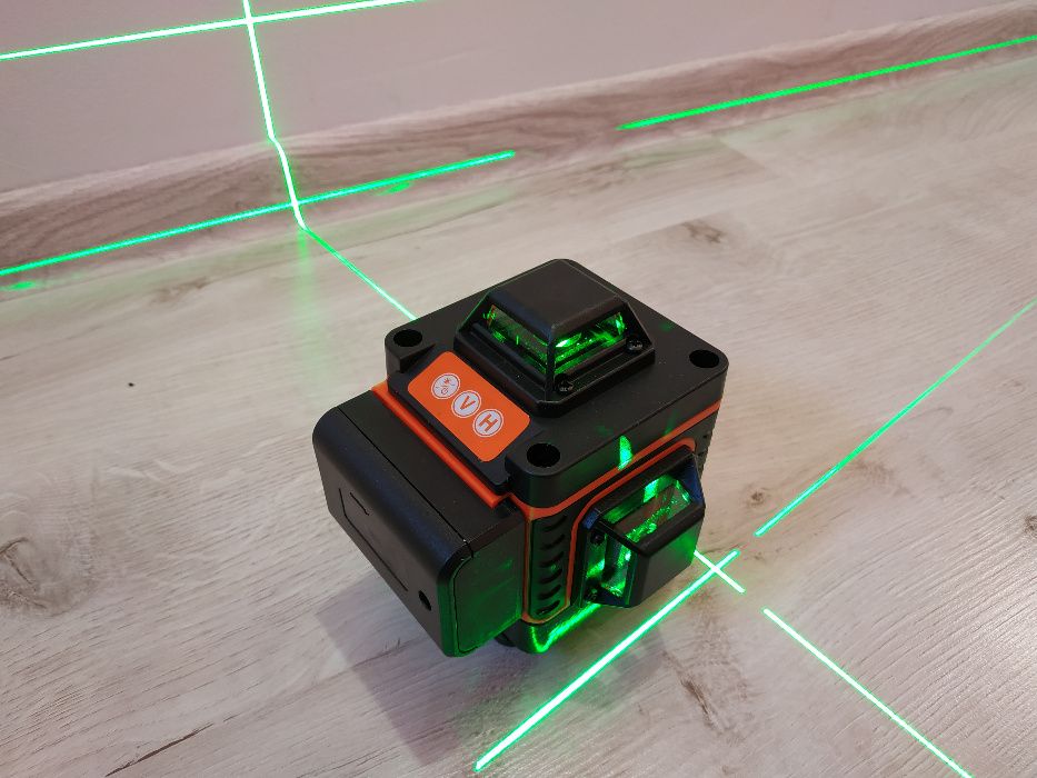 Laser Poziomica 4x360 SAMOPOZIOM / Skosy + PILOT / KALIBRACJA