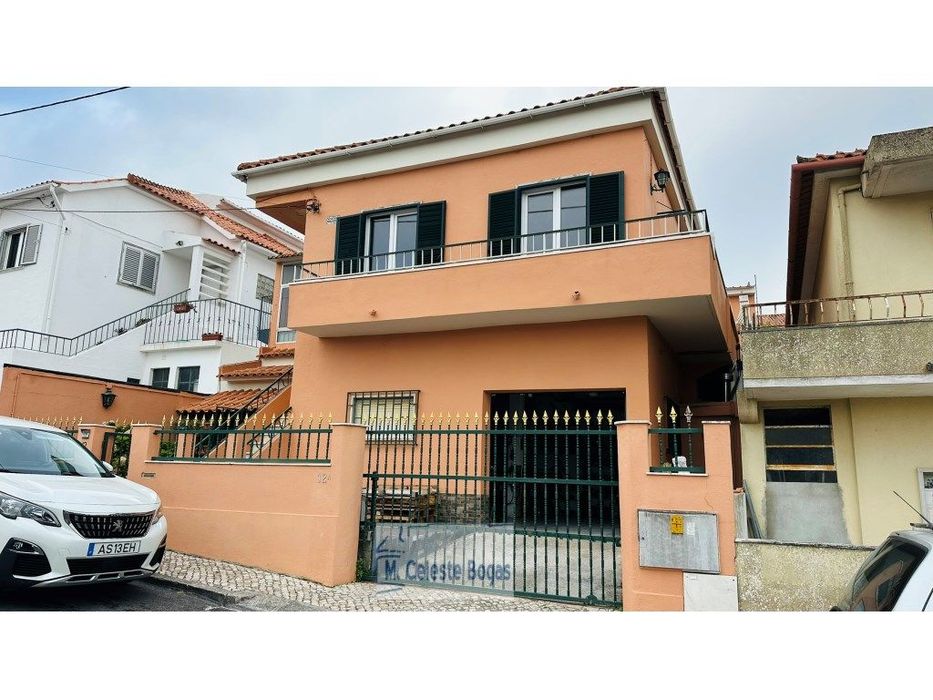 Moradia Bi-Familiar Porto Salvo