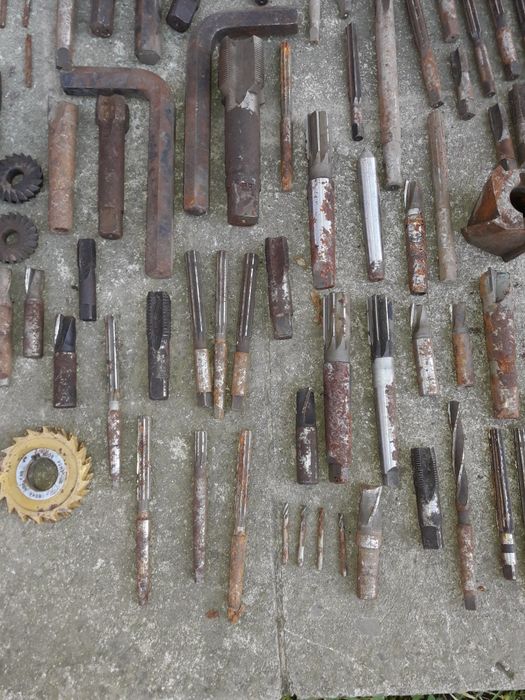 Продам фрези до станка