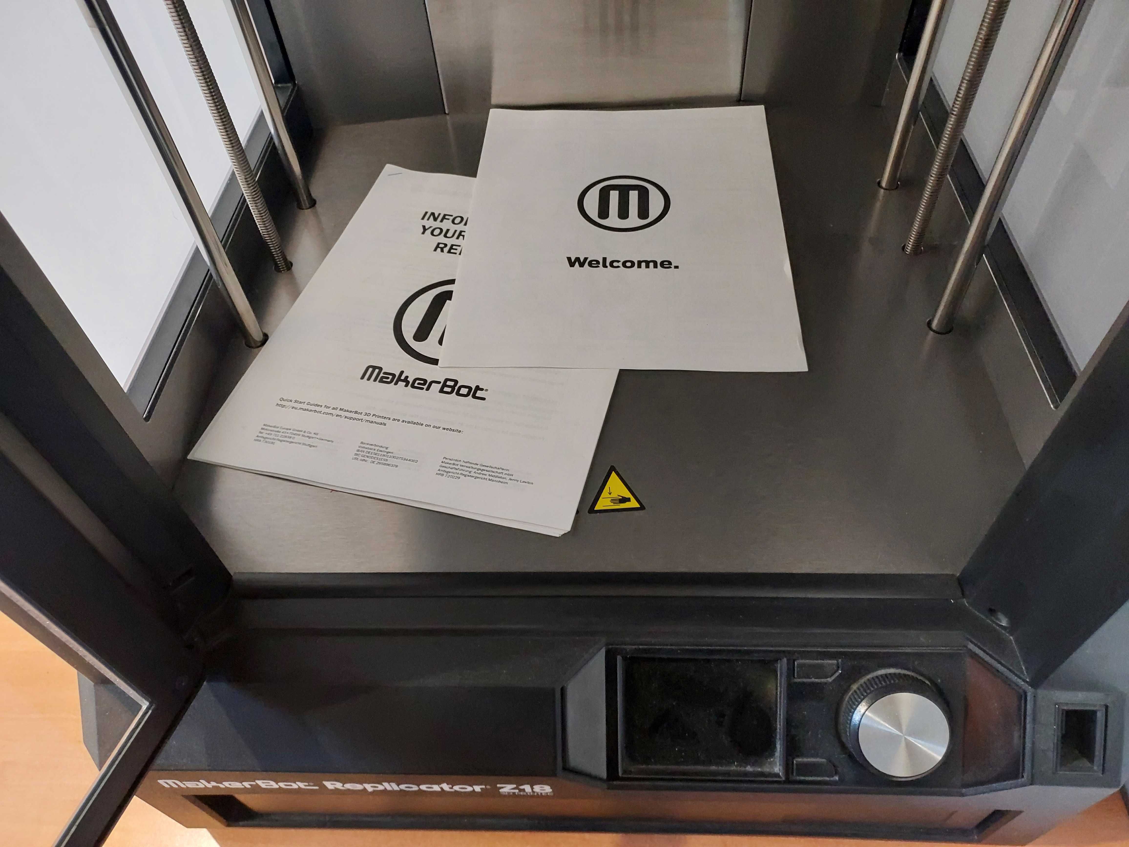 Drukarka 3D - Makerbot Z18 - 100h druku