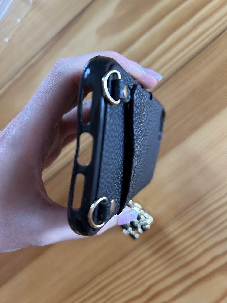 Nowy case IPhone 11