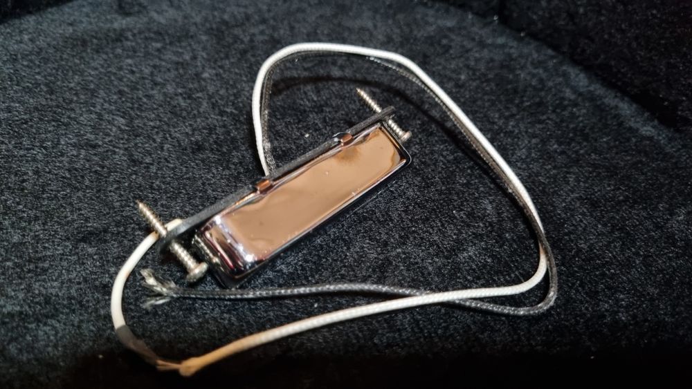 Pickup lip Vintage