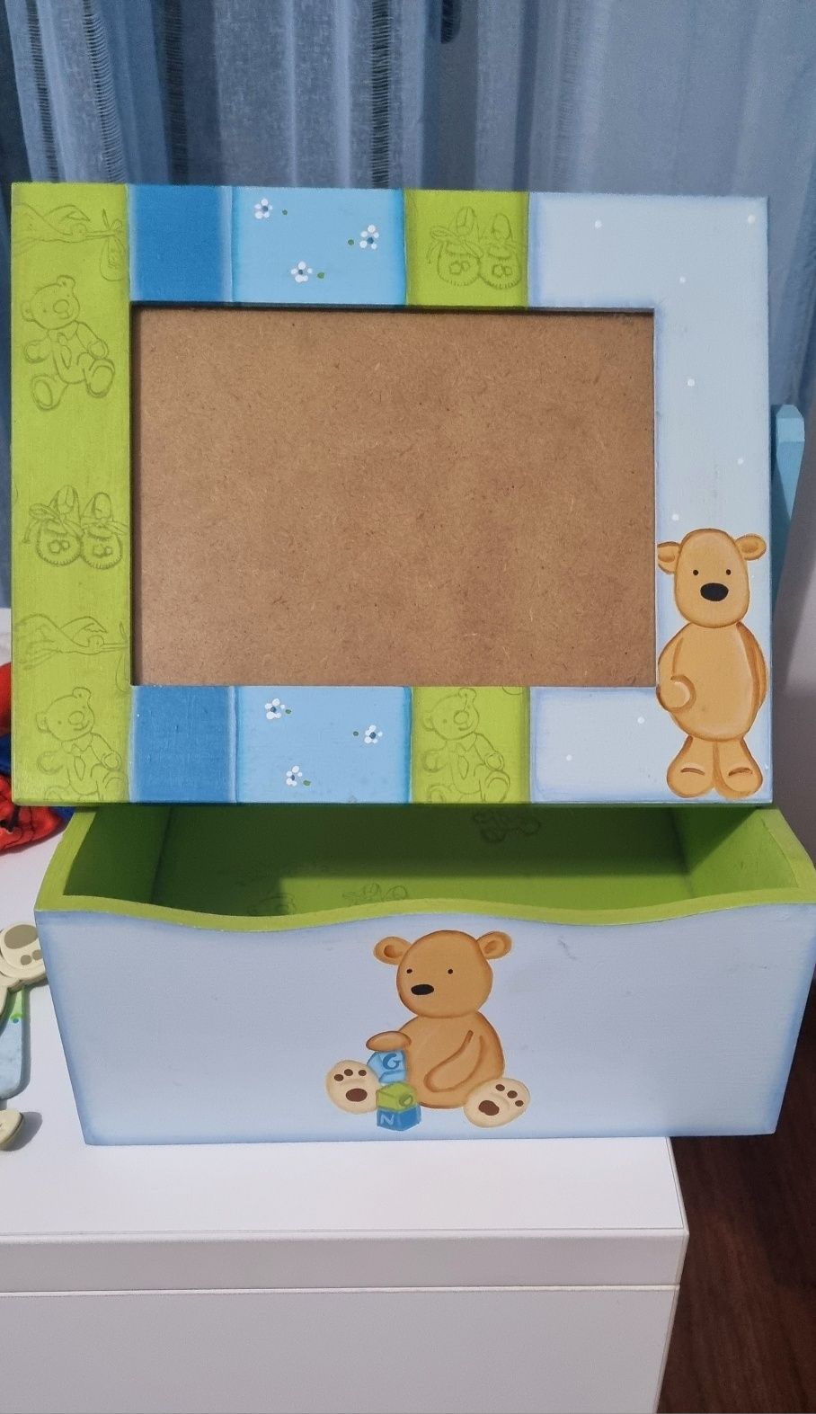 Conjunto Cesto Produtos Bebé e Moldura
