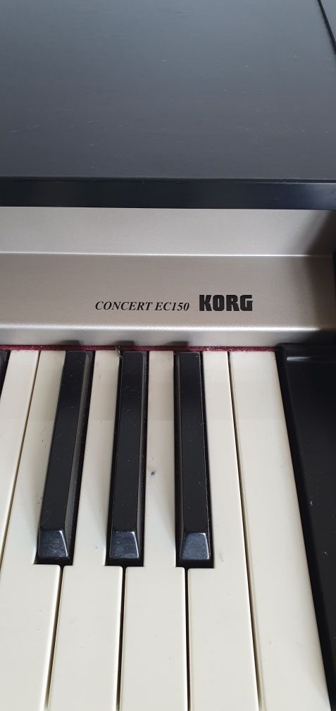 Pianino Korg EC150