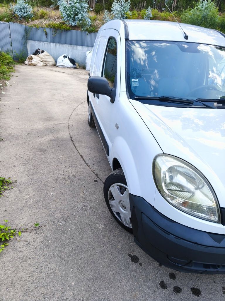 Renault Kangoo impecável