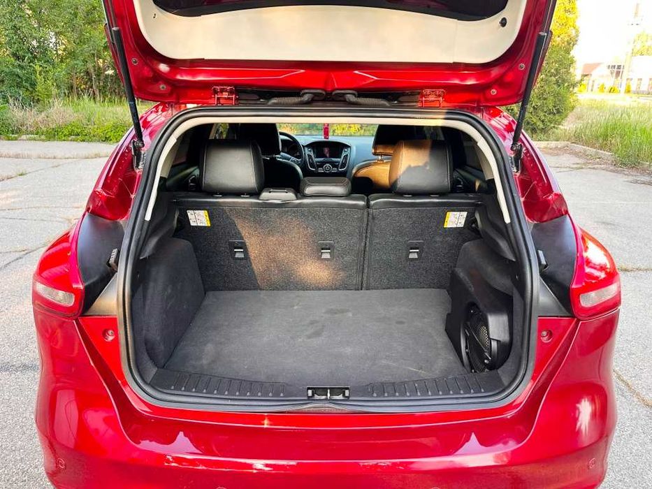 Ford Focus Rest TITANIUM