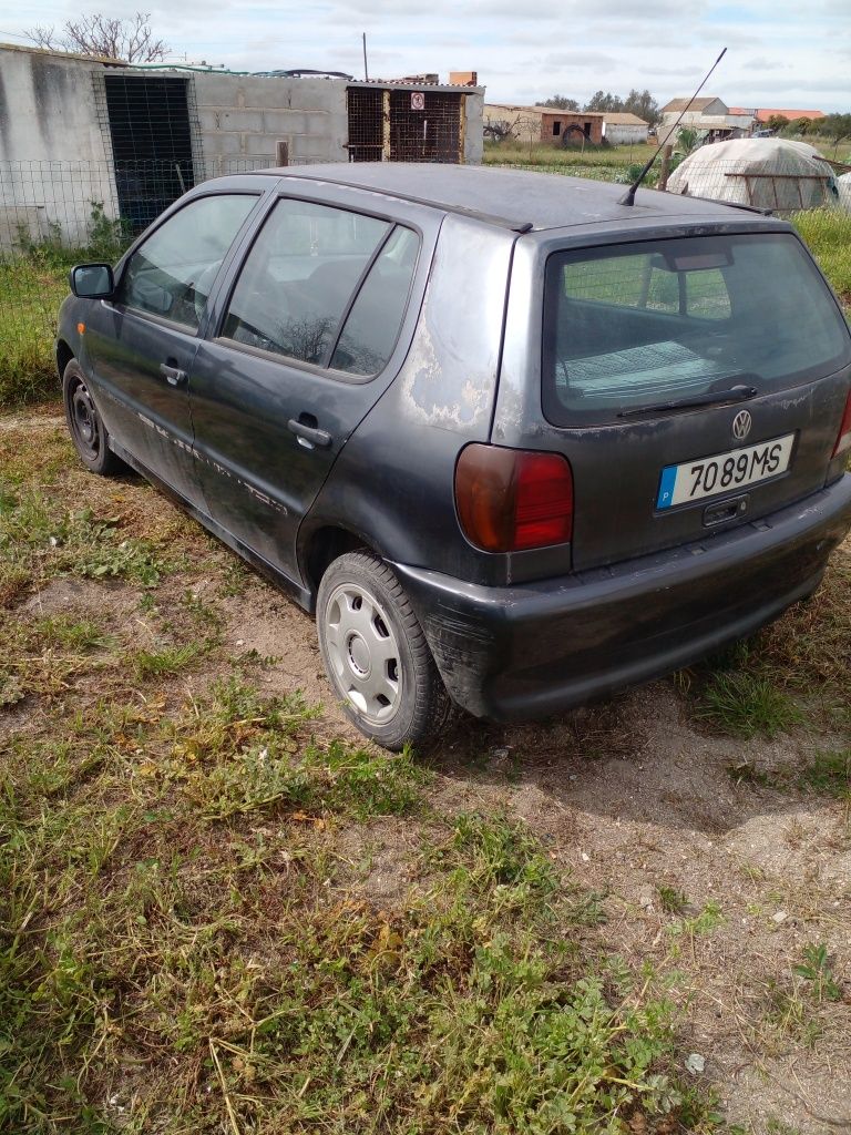 VW Polo para peças