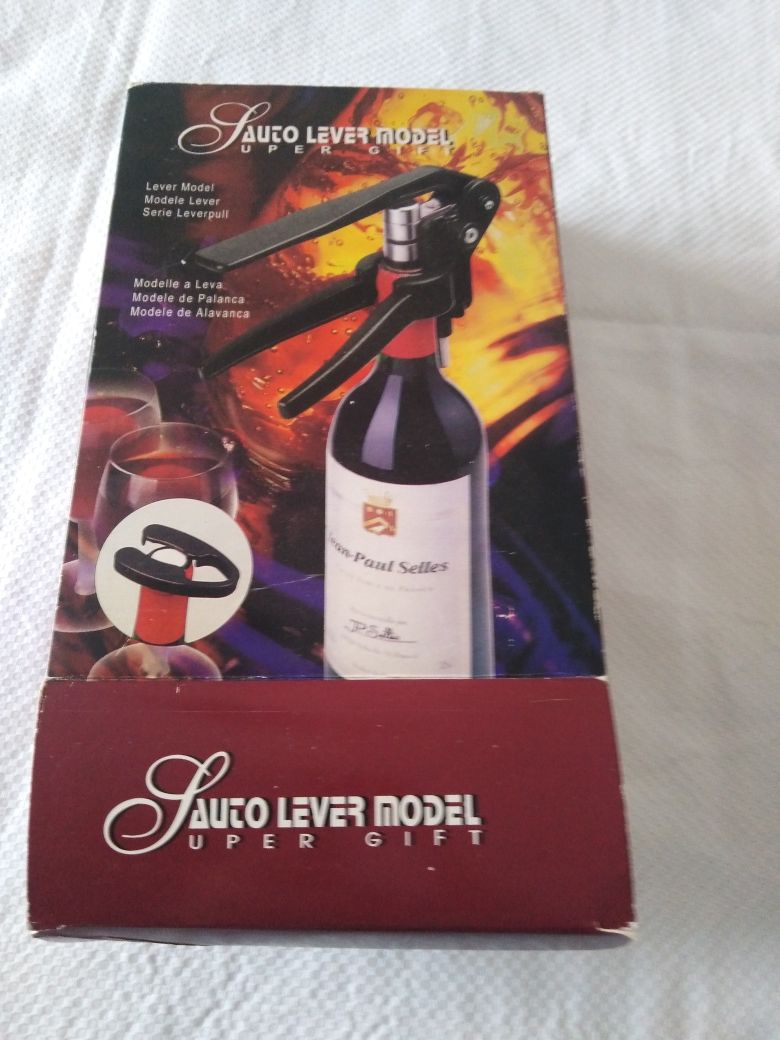 Conjunto de peças para vinho