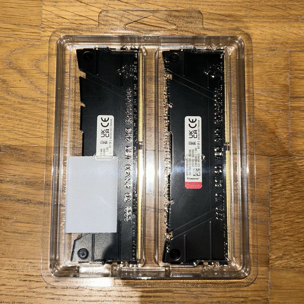 Pamięć RAM kości DDR4 Kingston Fury Renegade 16GB (2x8GB) 3600MHz