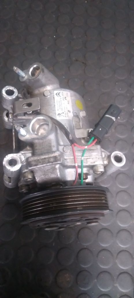 Motor de AC peugeot 208 como novo