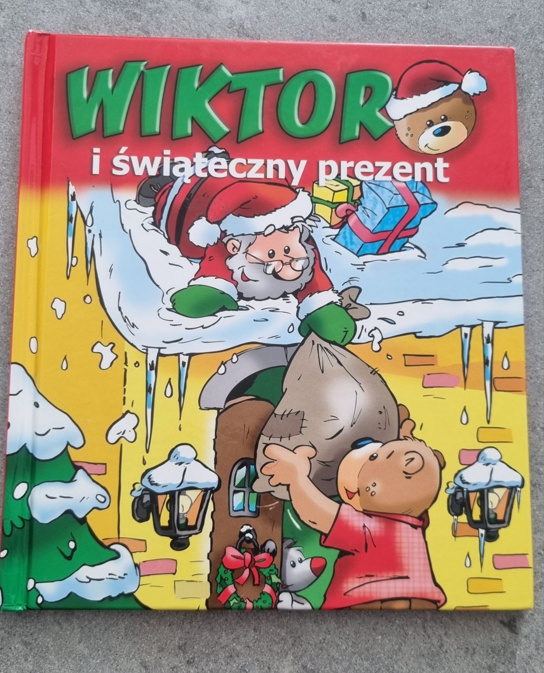 Książka dla dzieci "Wiktor i świąteczny prezent"