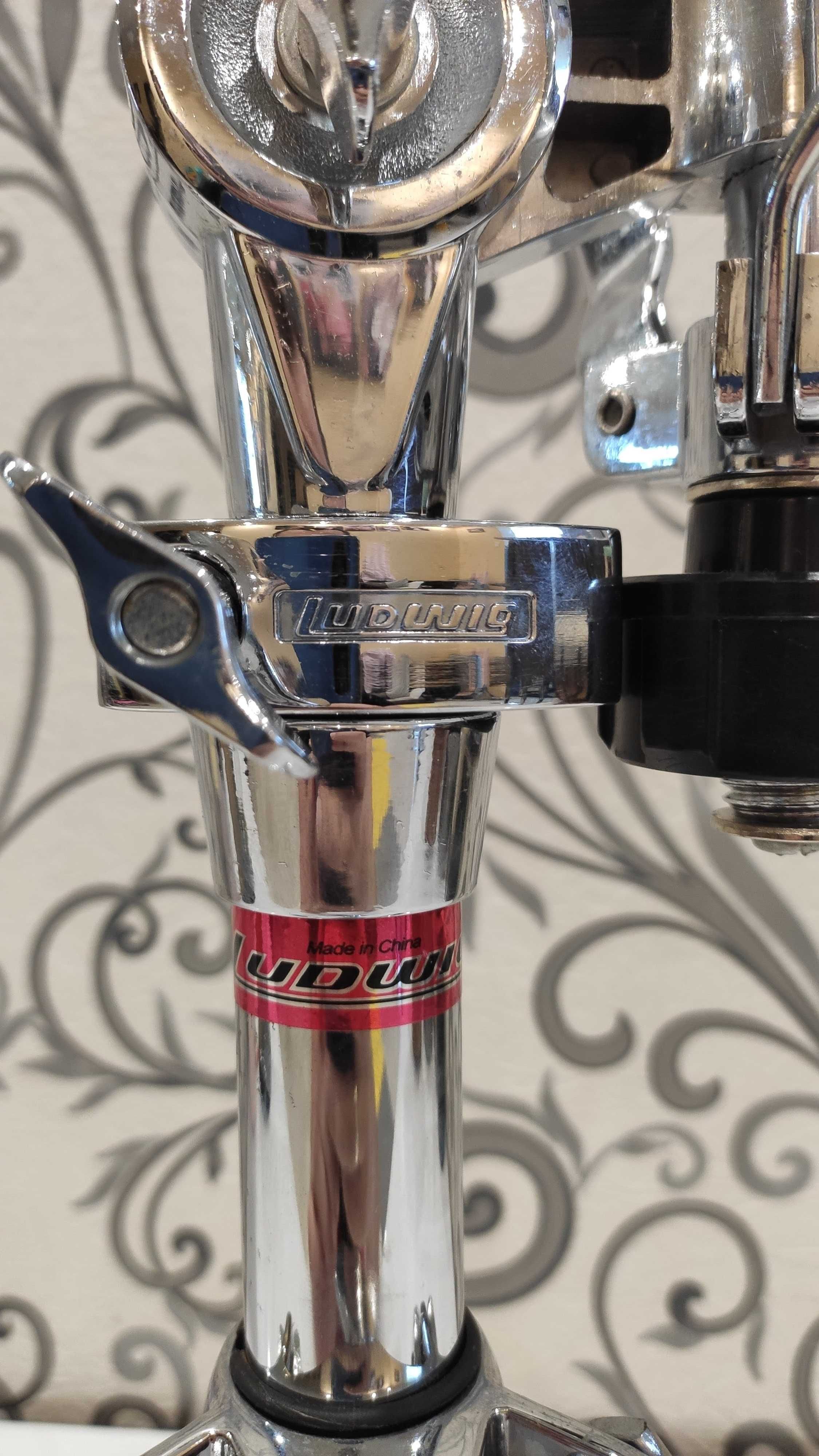 Стійка малого барабана Ludwig 400 серія ударна установка барабанная