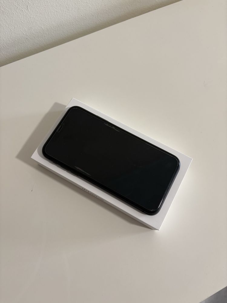 IPhone 11 | 64gb | Preto | Bom Estado