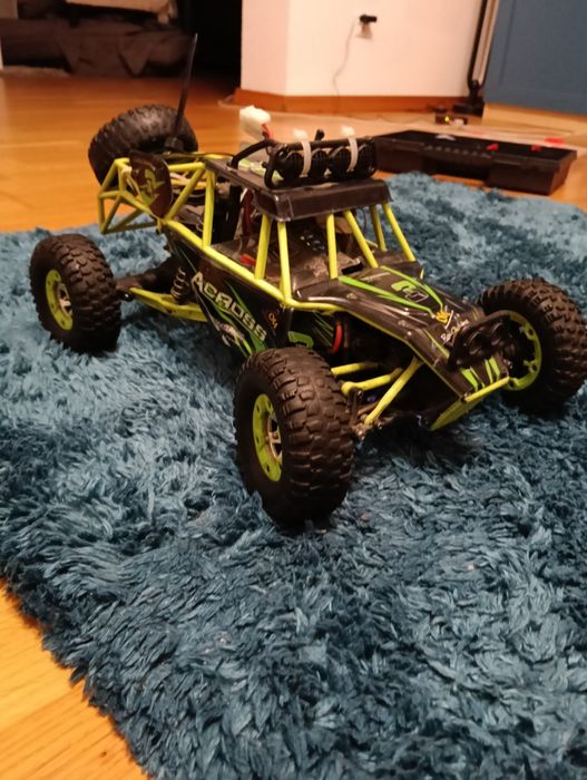 Wl toys across na czesci bądź cały