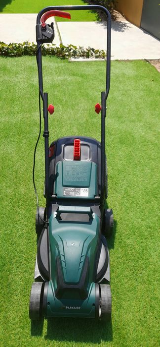 Corta Relvas Elétrico 1300 W- Pouco uso