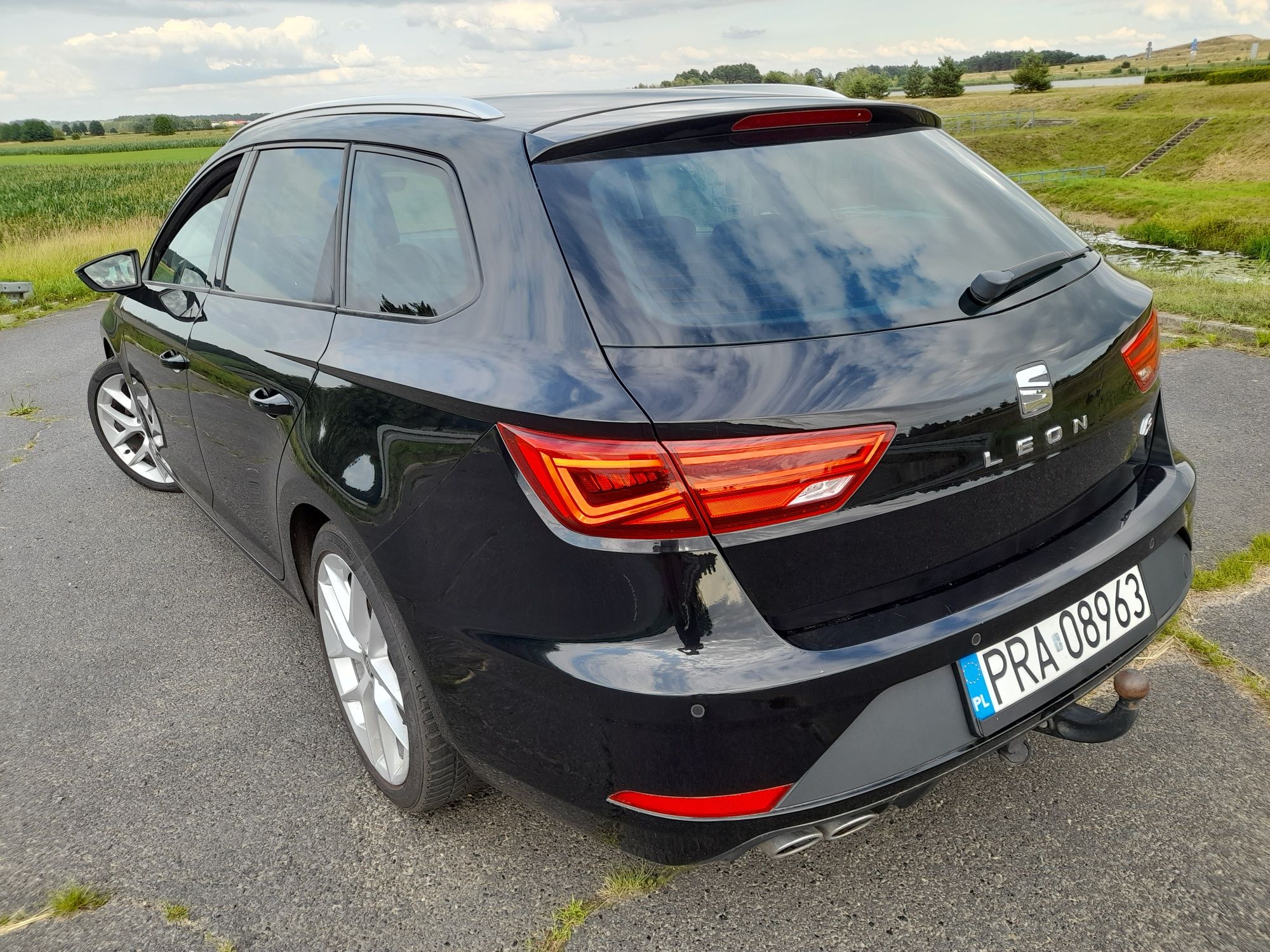 Seat  Leon 2017r