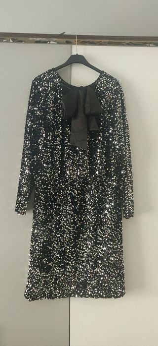 Elegancka sukienka 42)44