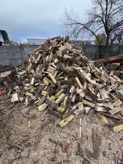 Дрова Дуб Сосна Береза Ясень Акація Граб