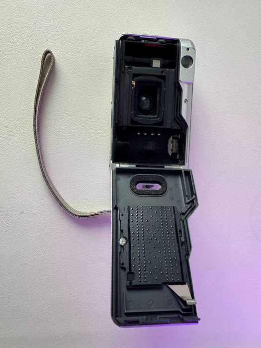 Фотоапарат Canon prima super 105 u date