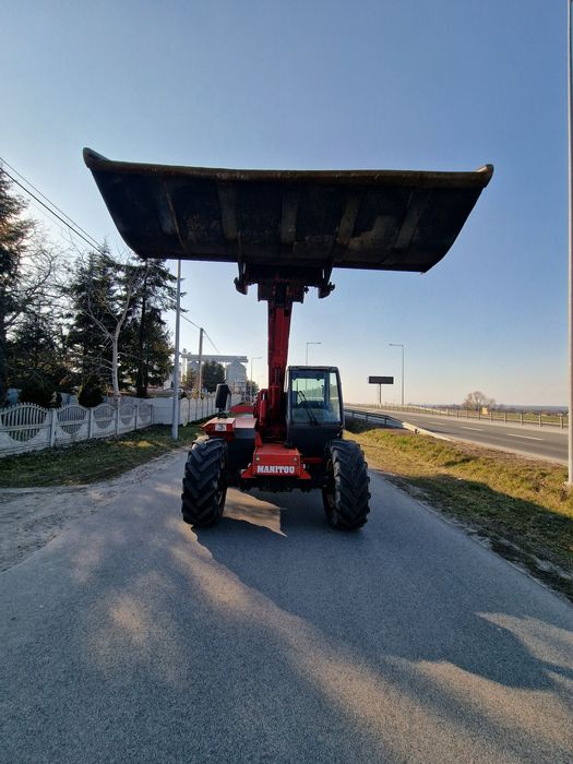 Ładowarka Teleskopowa Manitu  bardzo dobrym stanie