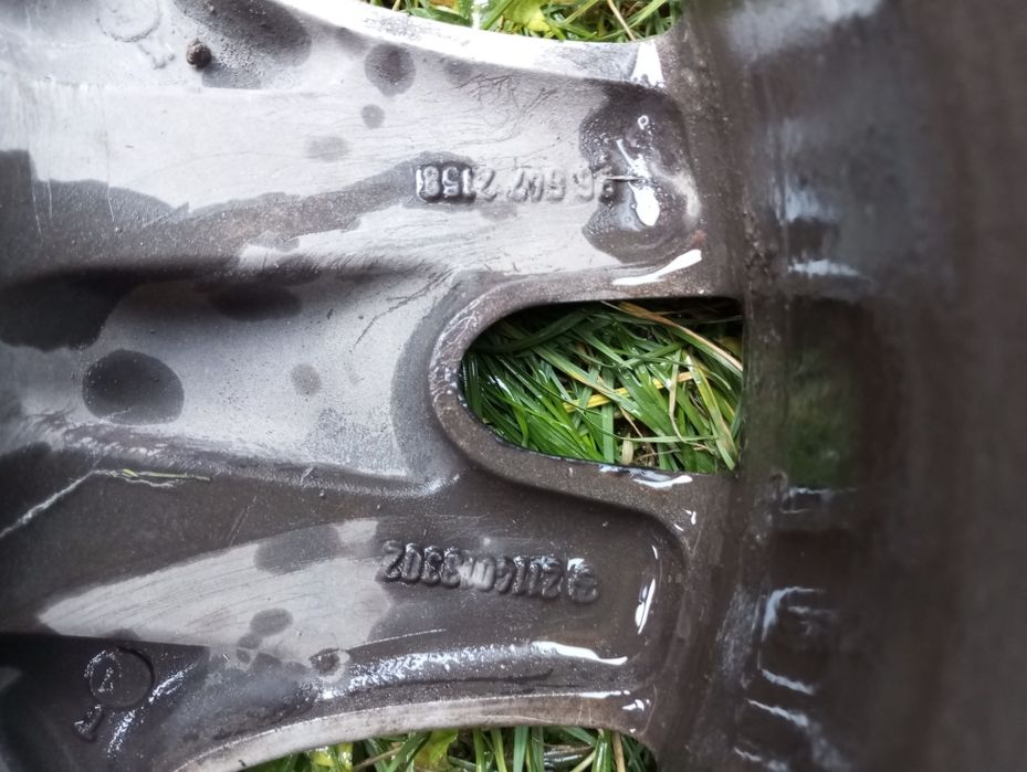 Продам диски на 16 мерседес