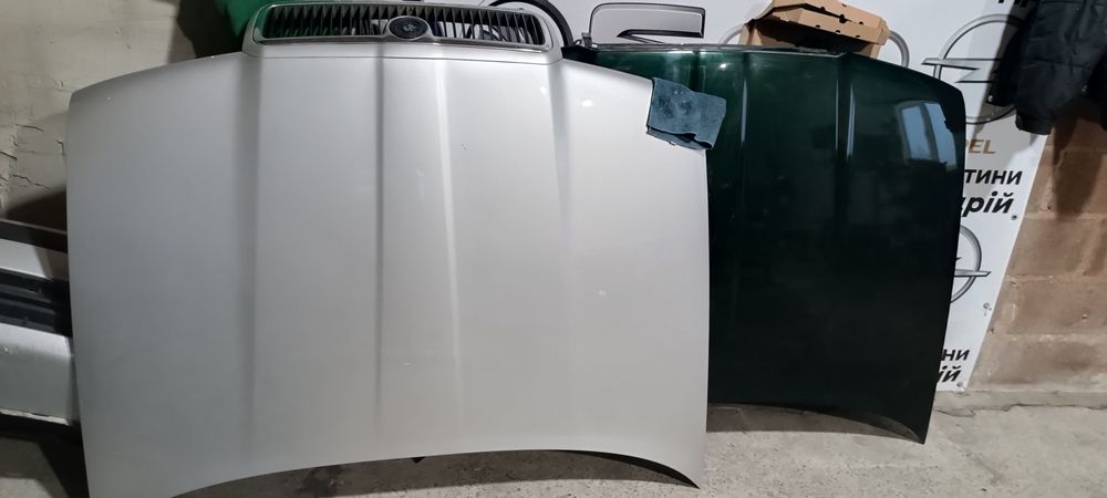 Капот шкода Октавія тур.Skoda Octavia Tour.