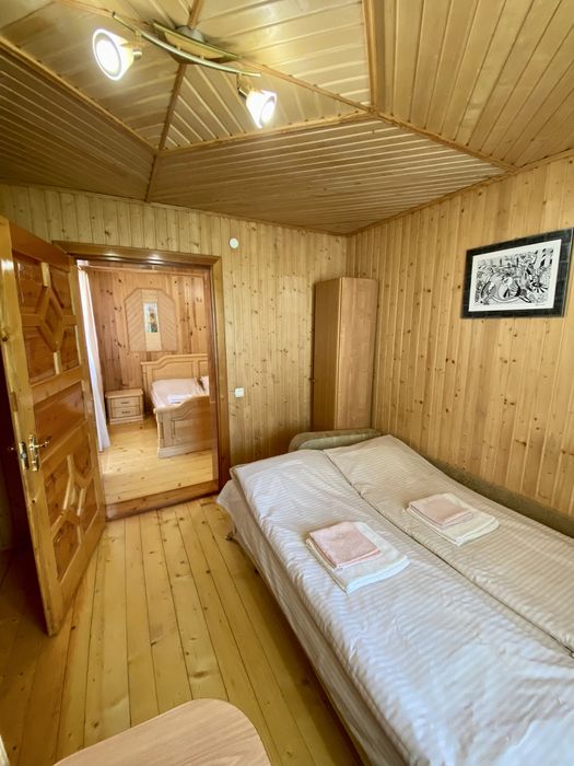 Житло в Яремчі подобово | Номери в приватній садибі