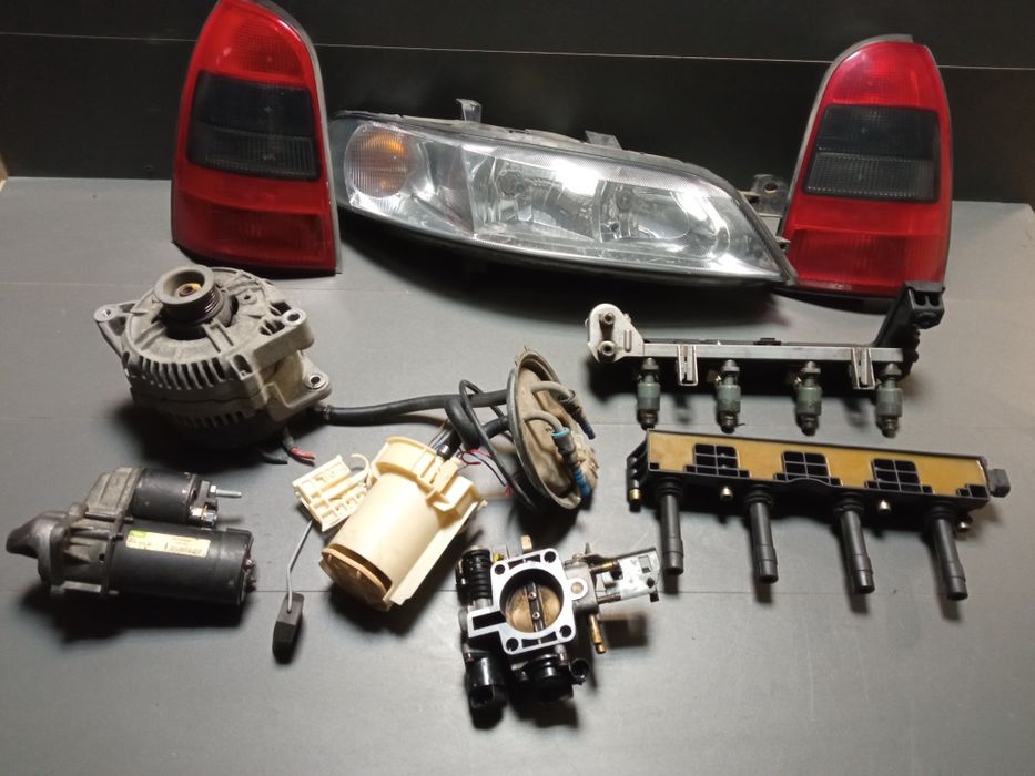 Opel Vectra B lift 1.6 alternator rozrusznik lampa cewka wtryskiwacze