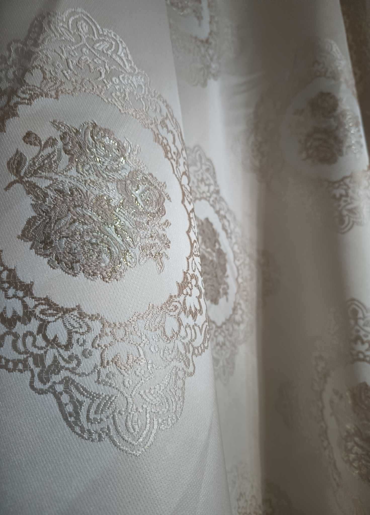 zasłony z metra ORNAMENT+KWIATY,szer 280 cm tkane,grube KREM/BEŻ/ZŁOTO