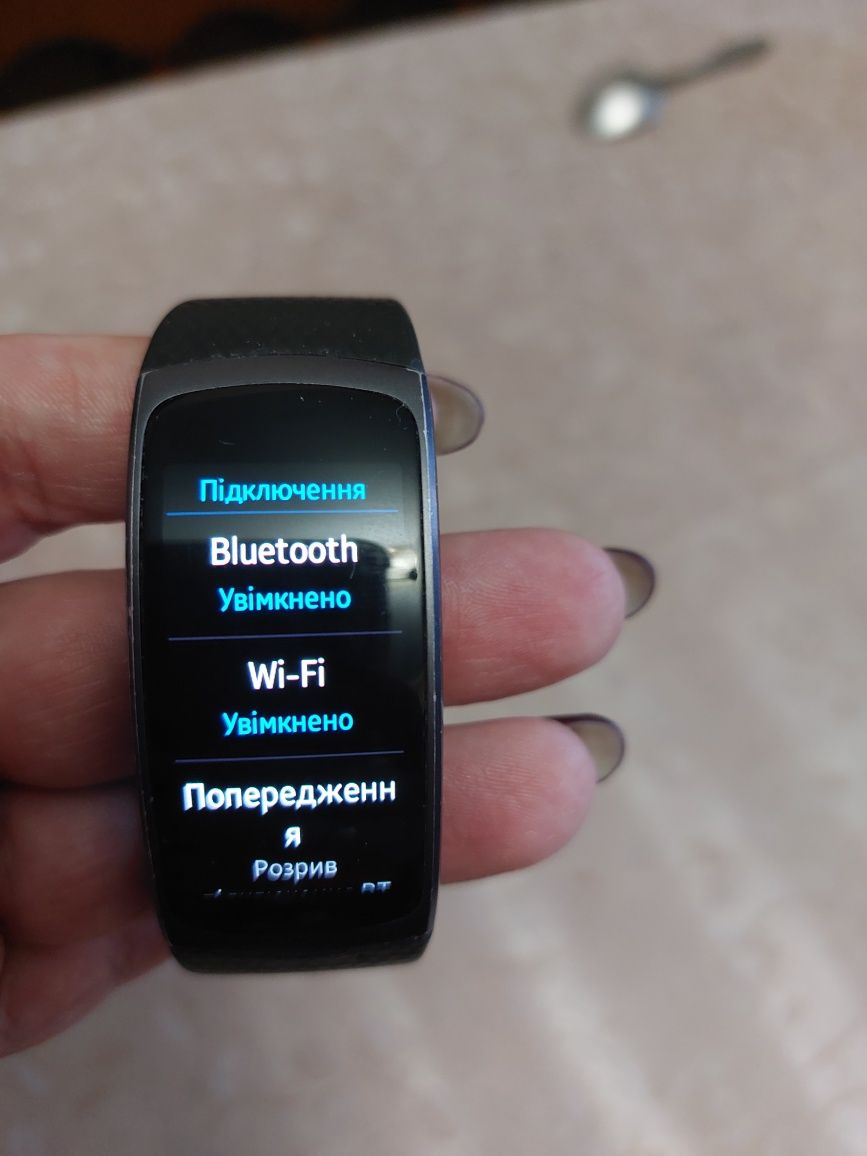 Фитнес-браслет Samsung gear fit2