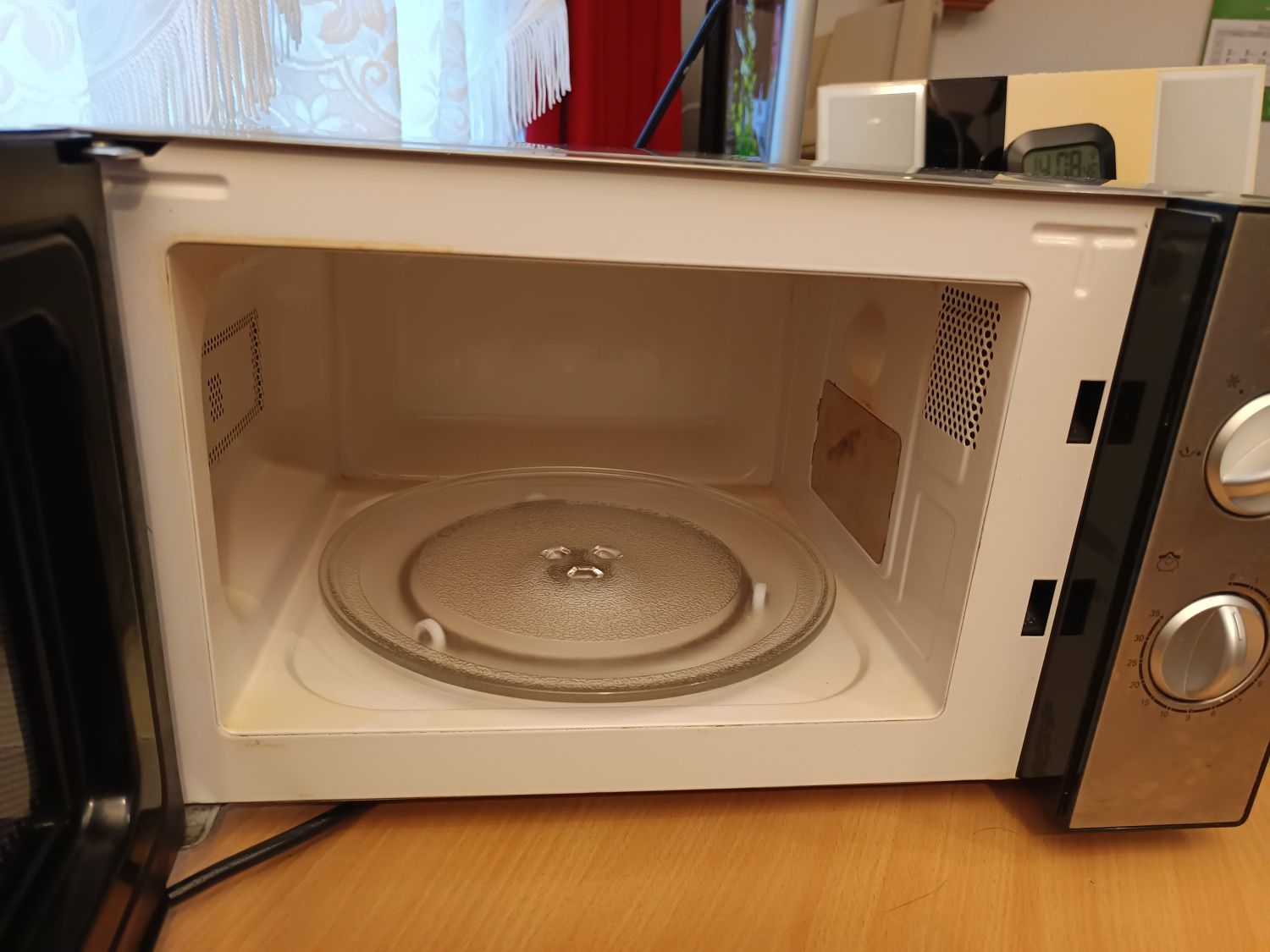 Kuchenka mikrofalowa LIFE 1050 W
