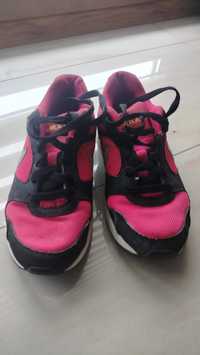 Buty Nike air max roz 35,5