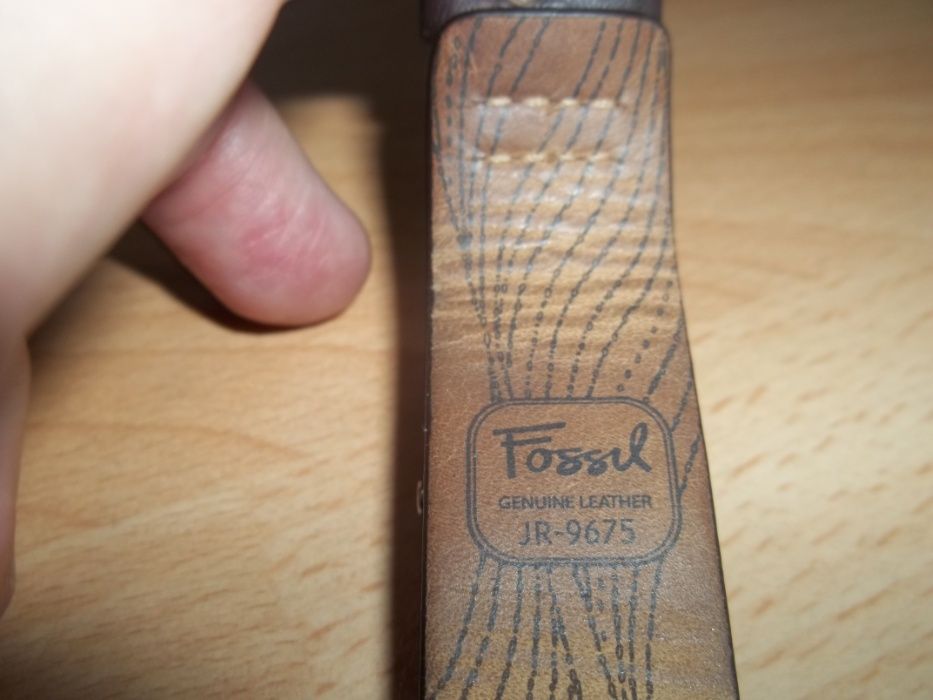 Amerykański zegarek Fossil genuine-leather JR9675